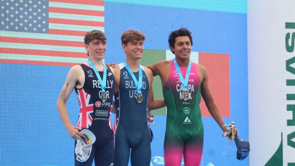 DYLAN CAMPA LOGRA BRONCE EN LA COPA PREMIUM DE TRIATLÓN EN CHILE 